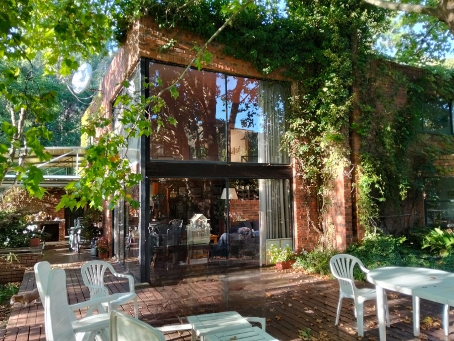 5 Bedroom Property for Sale in Clarens Free State